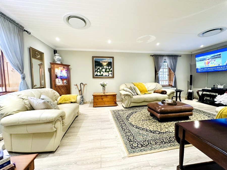 3 Bedroom Property for Sale in Porterville Western Cape